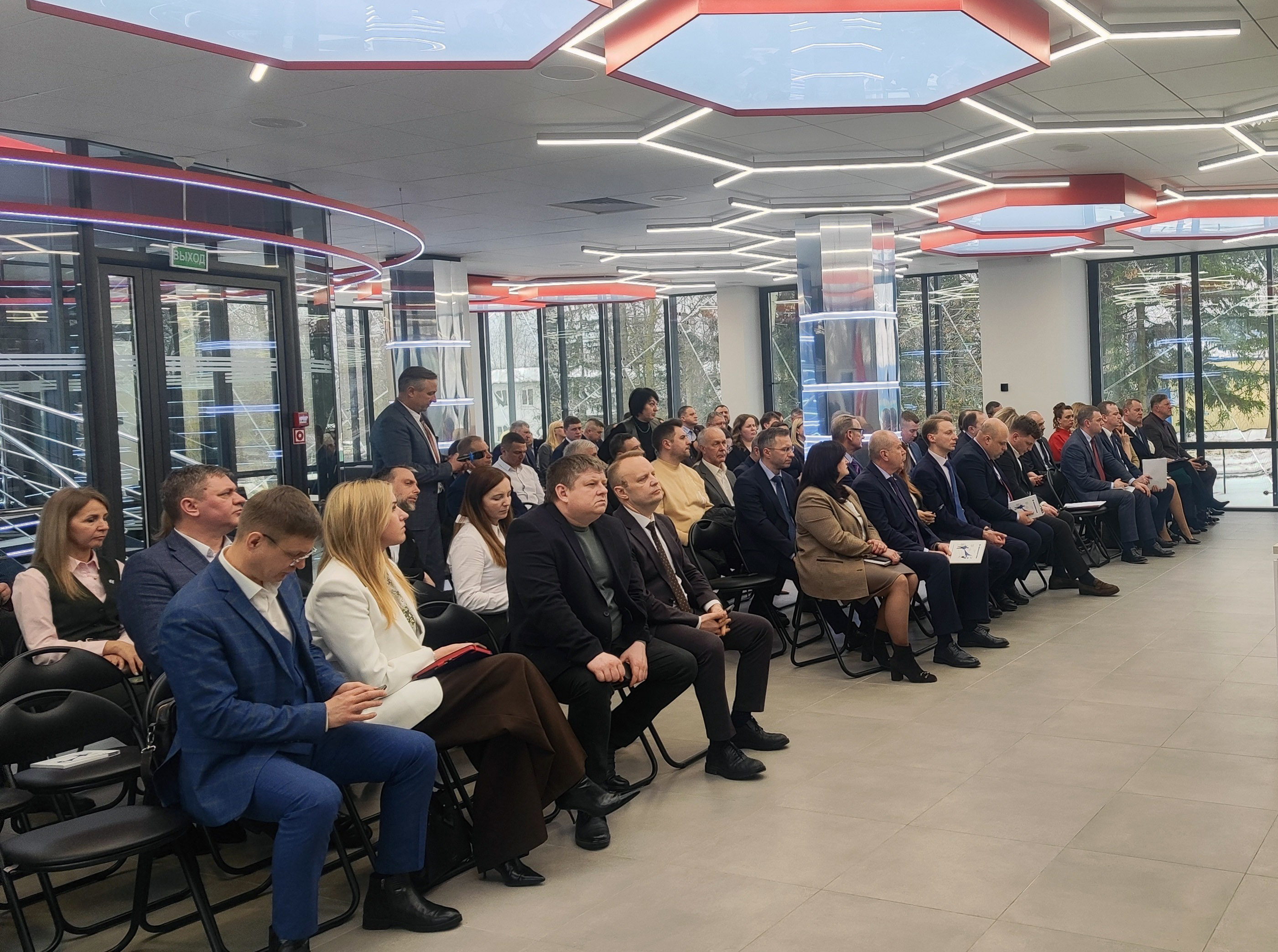 Директор Витебского филиала БУТБ выступил на итоговом совещании СЭЗ «Витебск»