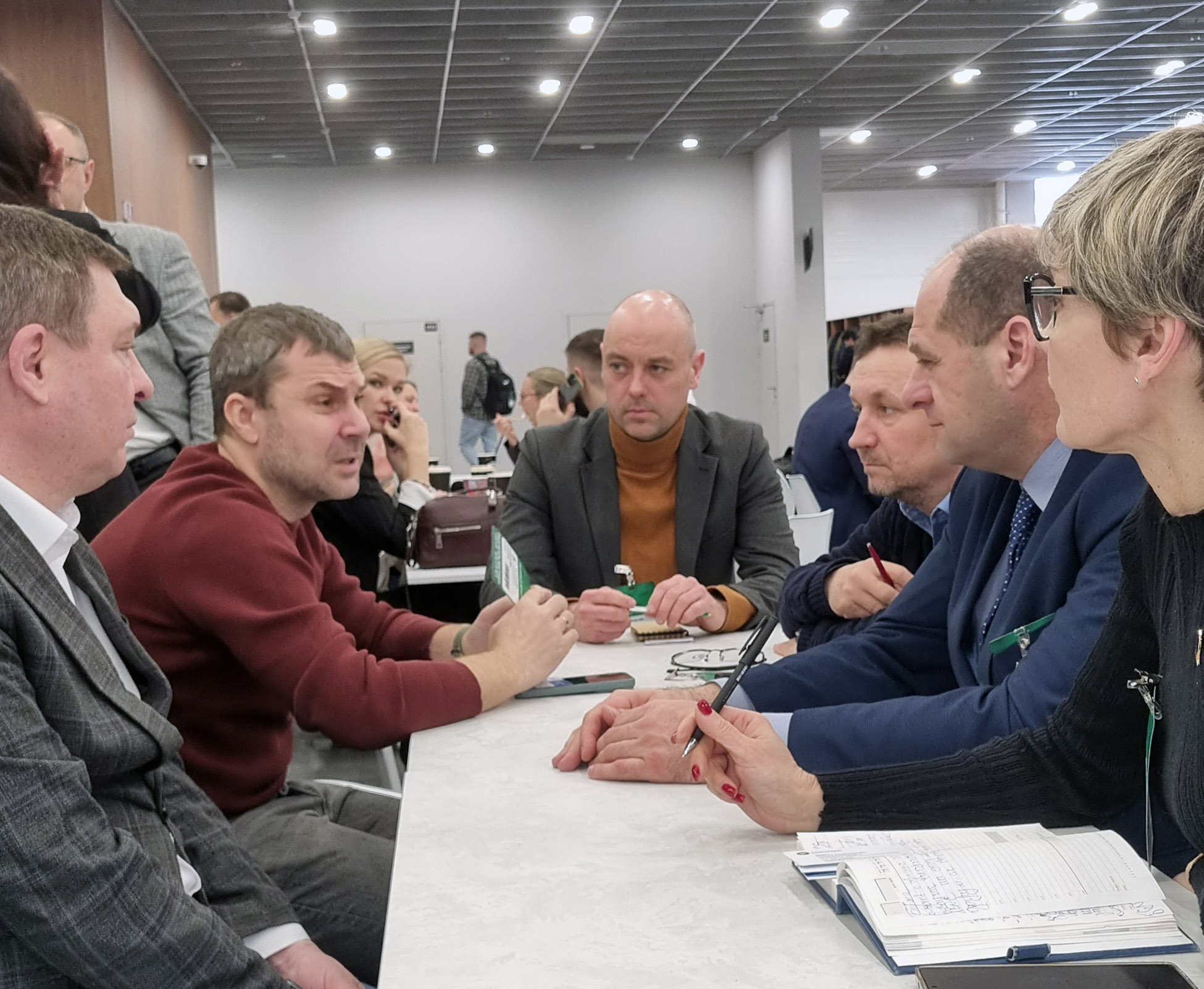 Экспорт стекла через БУТБ планируется увеличить