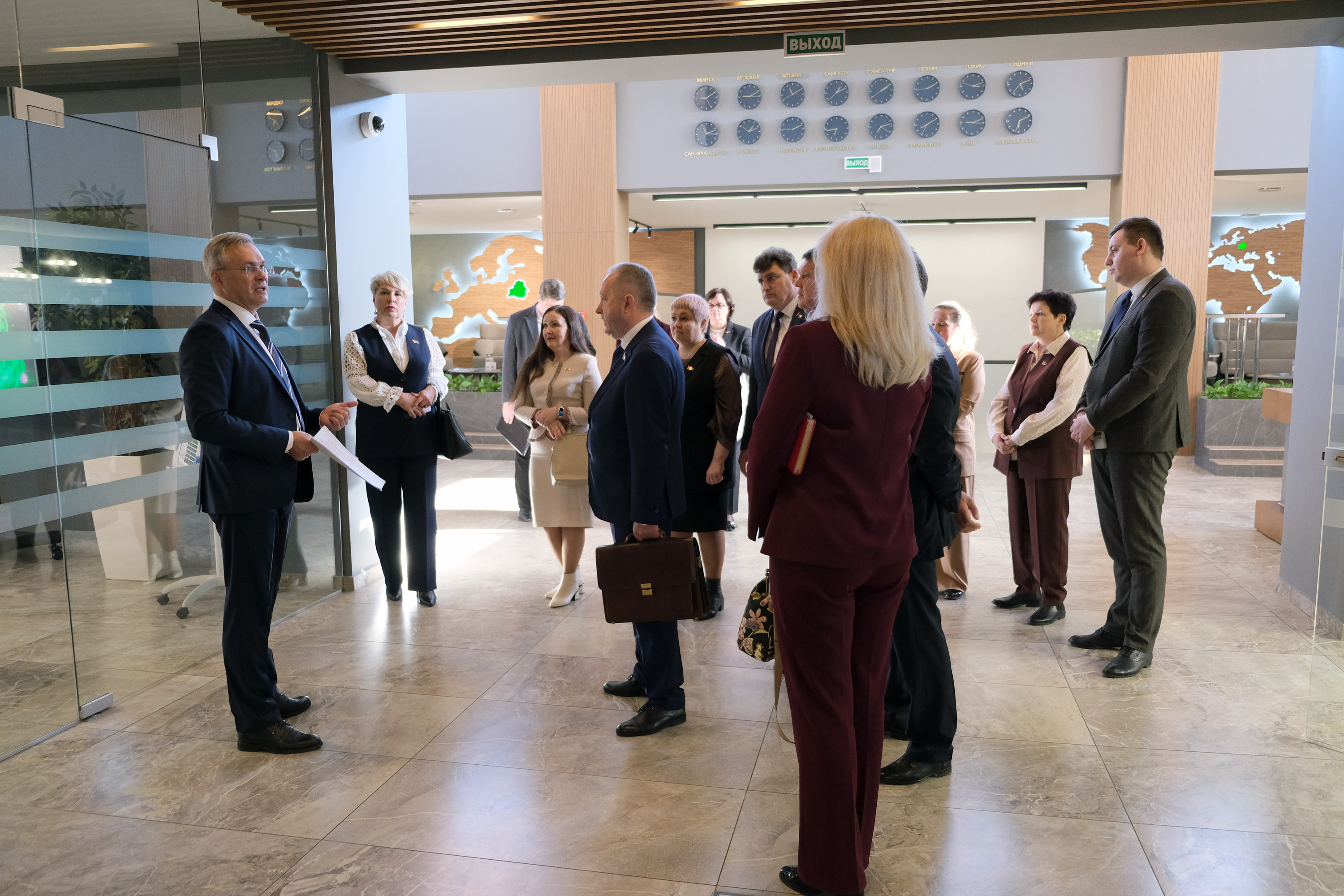 Депутаты Палаты представителей провели выездное заседание на БУТБ