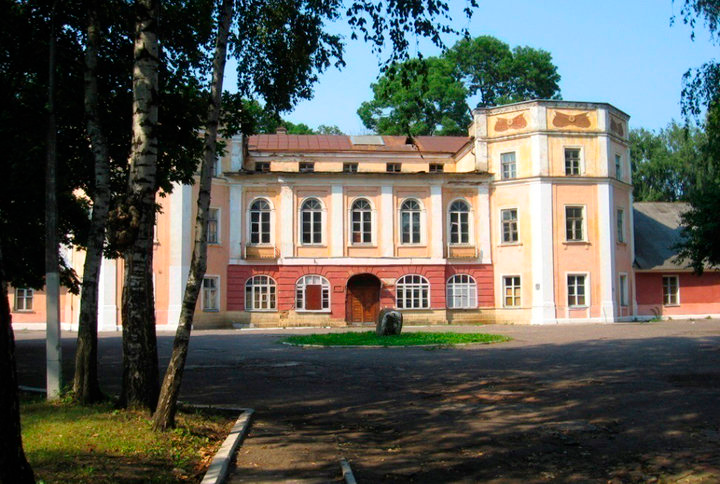 дворец Четвертинских в Гродно (здание медицинской академии)