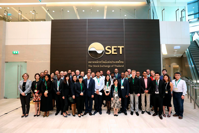 group photo of participants of AFM conference
